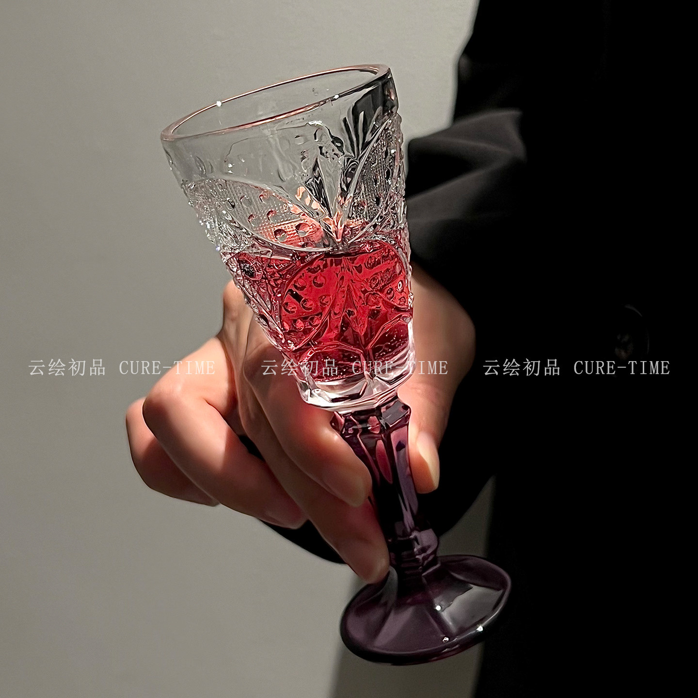 云绘初品玻璃浮雕香槟杯高颜值