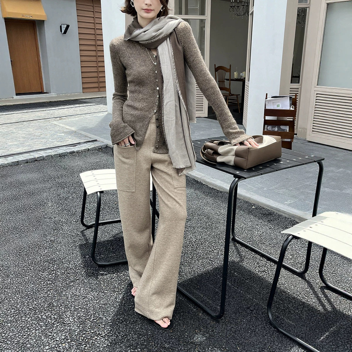 日系26早秋海马金丝针织开衫女图片