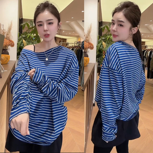 简约 显瘦T恤上衣打底衫 欧货2026春女时尚 设计感气质宽松条纹长袖
