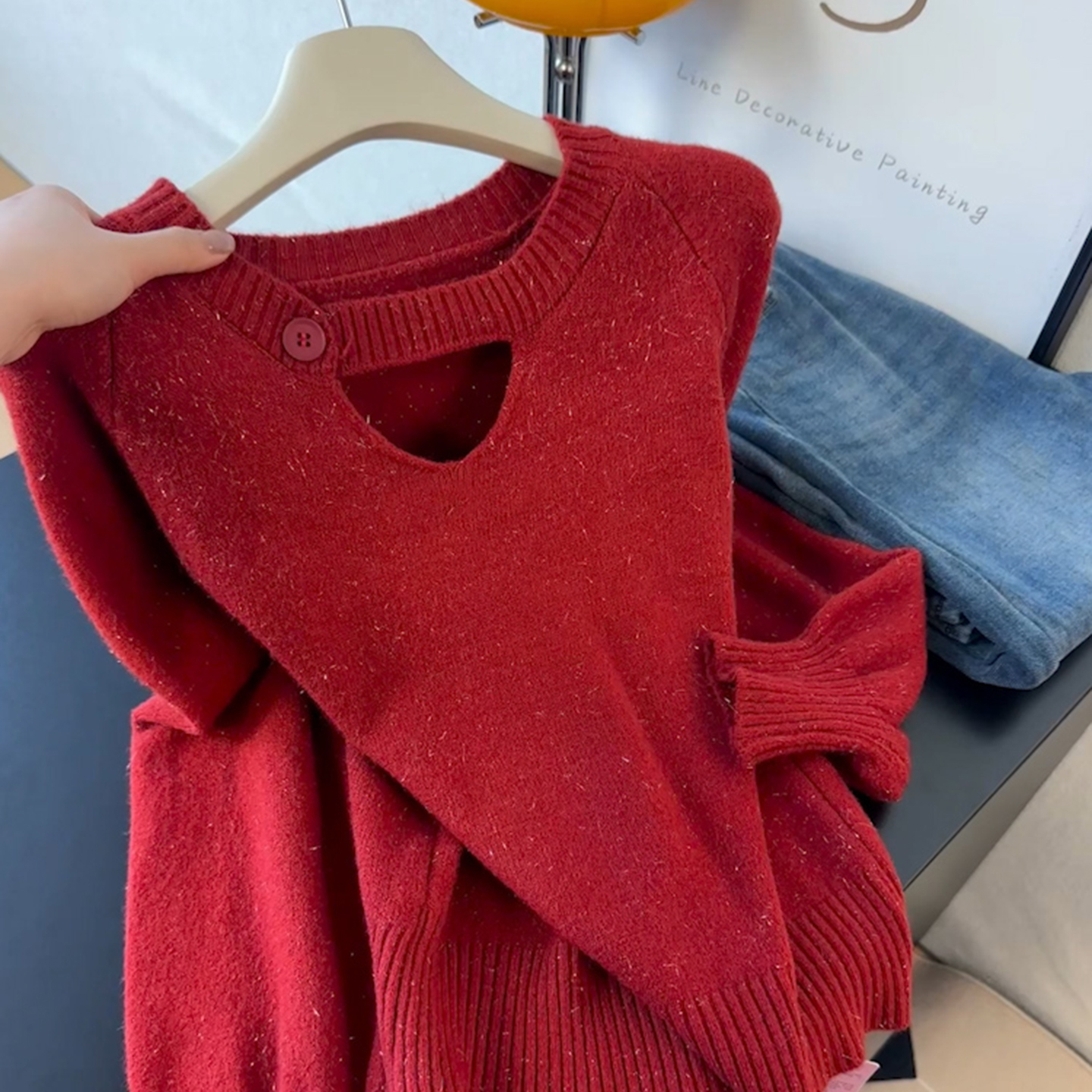 高级感极简风镂空圆领针织衫女装