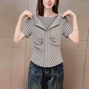 韩式时髦洋气捏褶设计感v领短袖t恤女2026春夏季新款绝美气质上衣