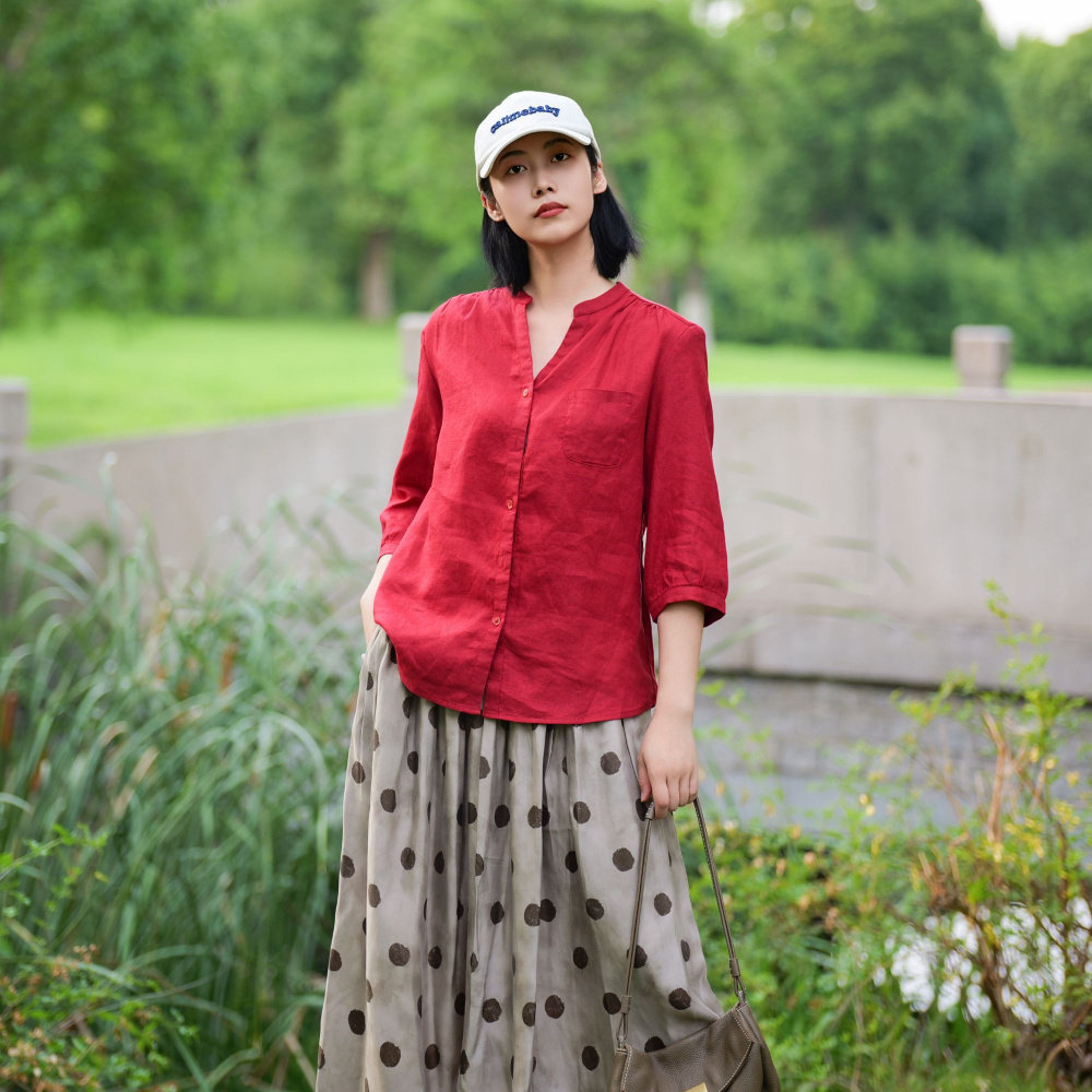 亚麻夏季V领薄款大码女衬衫