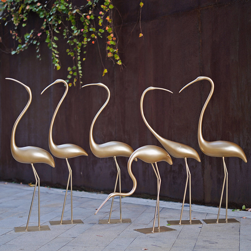 室内抽象仙鹤雕塑丹顶鹤摆件酒店售楼处简约现代轻奢园林景观软装