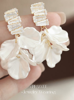 威尼斯恋人|白色花朵流苏耳饰女夏天锆石耳钉长款海边度假风耳环