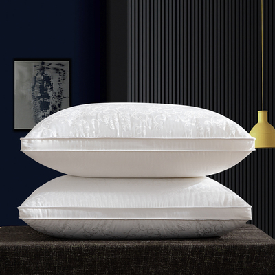 不塌陷不变形高枕头不变形五星级