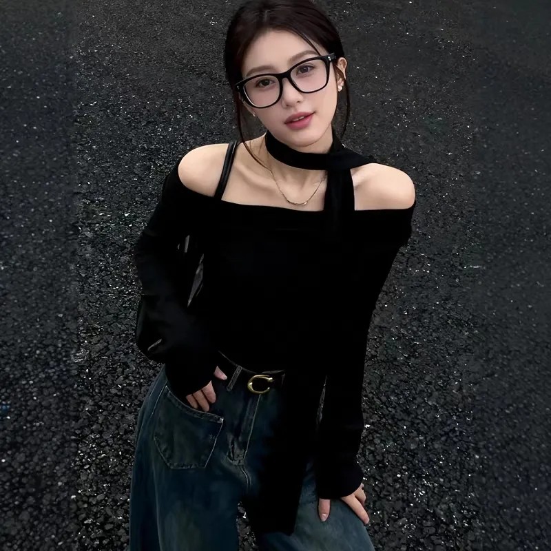 黑色一字肩飘带长袖t恤女秋季高级感辣妹修身显瘦打底衫内搭上衣