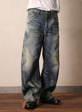 空境线氤氲水雾蓝立体剪裁破洞宽松阔腿弯刀赤耳牛仔裤WIROTE威络
