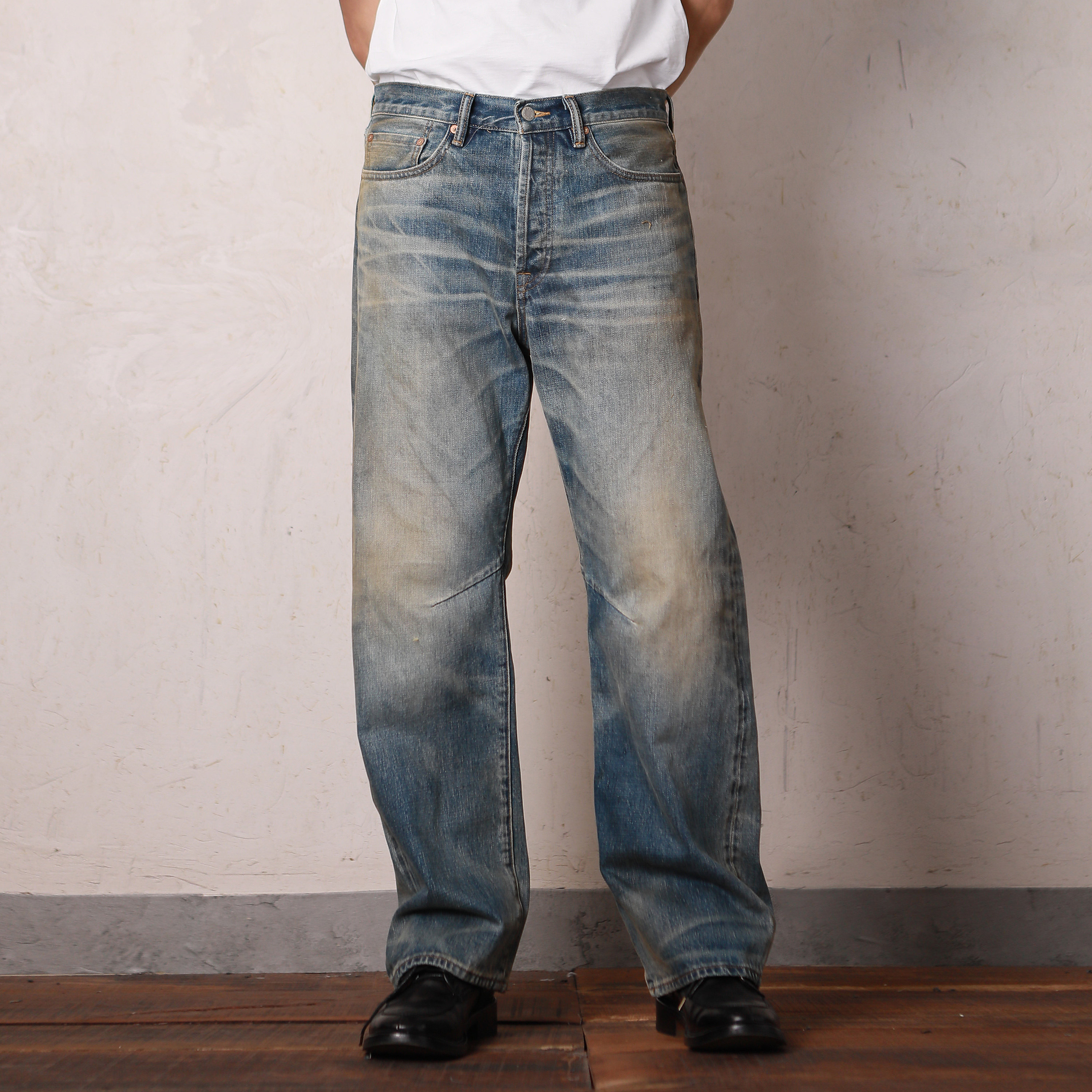 油污感做旧01宽松直筒赤耳牛仔裤