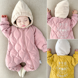 婴儿羽绒服冬季外出白鸭绒婴幼儿抱抱滑雪服小月龄宝宝连体羽绒服