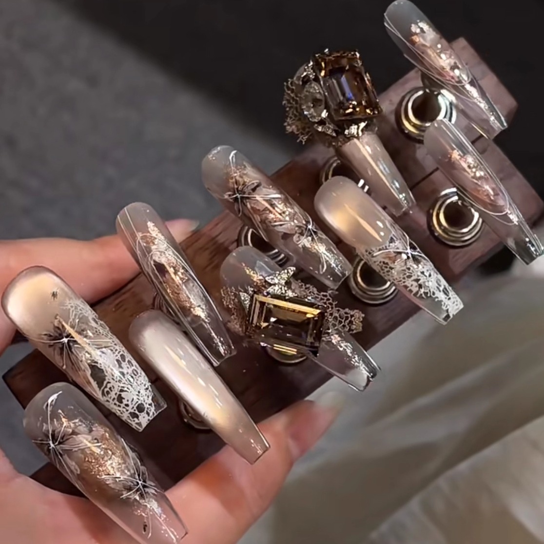 【落叶蝶】晕染氛围感高级美甲