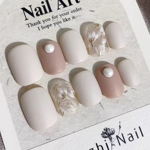 【米白】杏仁色磨砂手绘金属彩绘日常短款通勤穿戴甲手工美甲简约