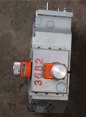 SPECTRA-PHYSICS HM355-1MMW Laser head