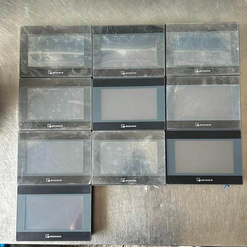 威伦通触摸屏TK6071IP 拆机品 功能完好。屏幕成色如图