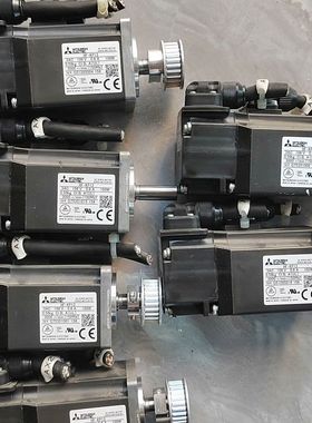 伺服电机 HF-KP13 100W单相 3AC 106V