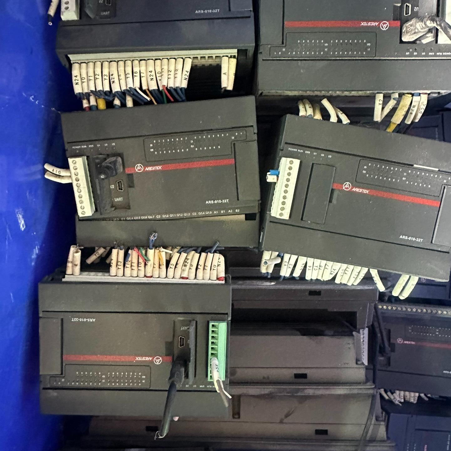 电池压力化成使用plc埃森智能 ARS-010-32T3