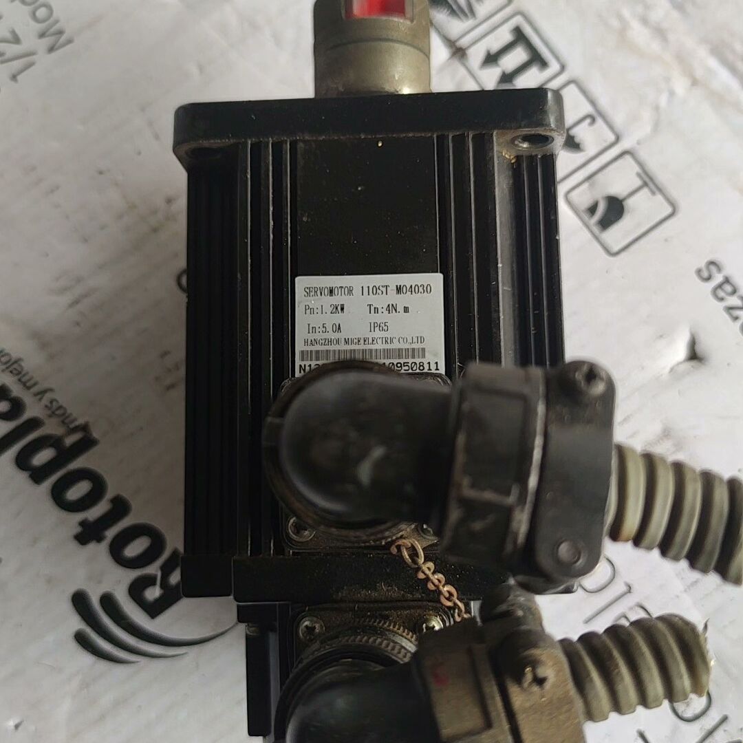 广泰驱动伺服电机SERVOMOTOR  型号110ST-M0