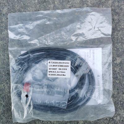 Leuze LCS-2M18P-N15NNO-K020V接近