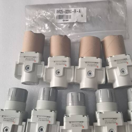 减压阀AR25-03BG-R-A 未使用 。压力范