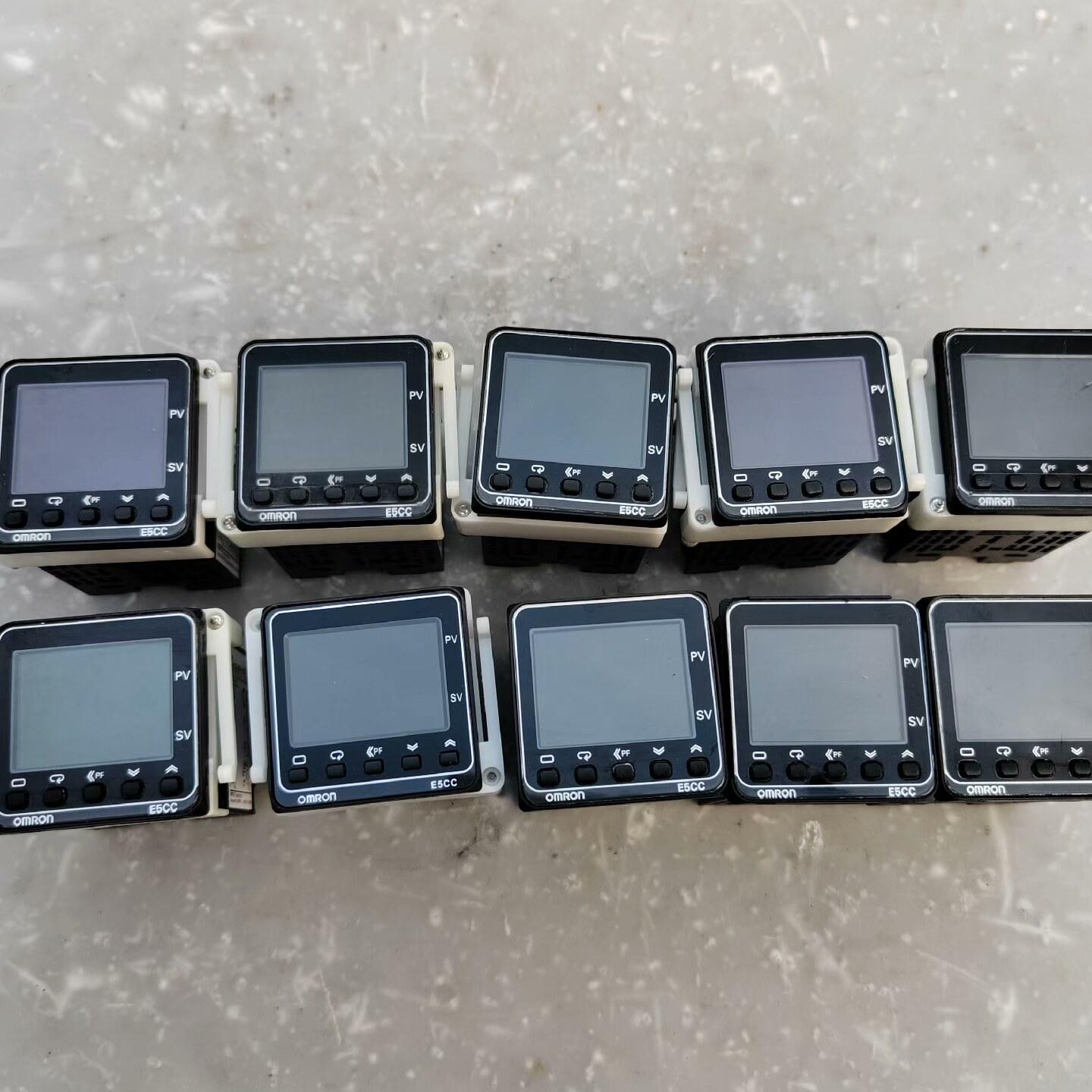 温控器E5CC-RX2ASM-800