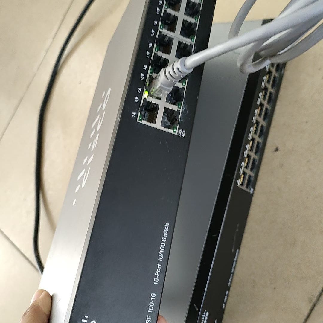 cisco SF100-16 16口百兆交换机