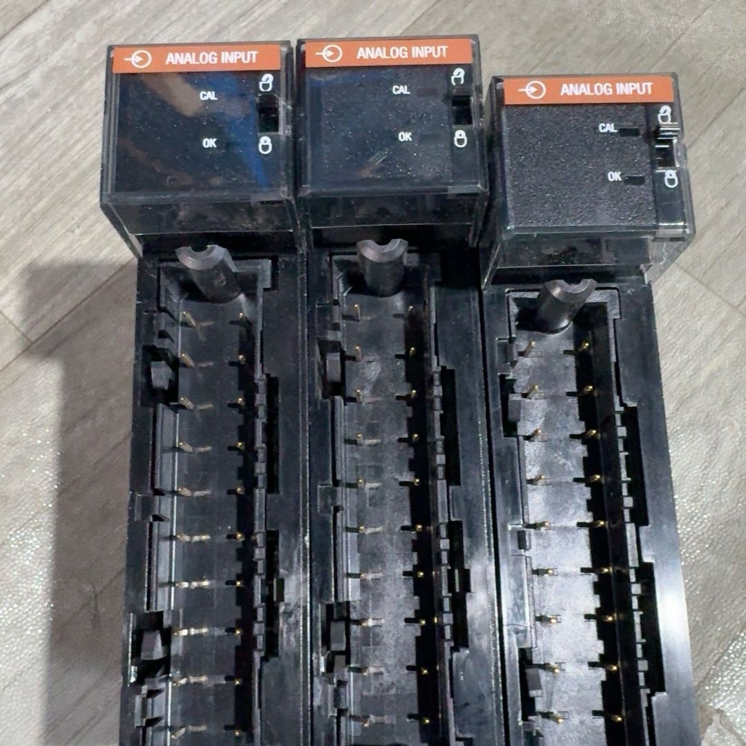 出AB品牌模拟量输入模块 型号1756-IF6I/A 功能正