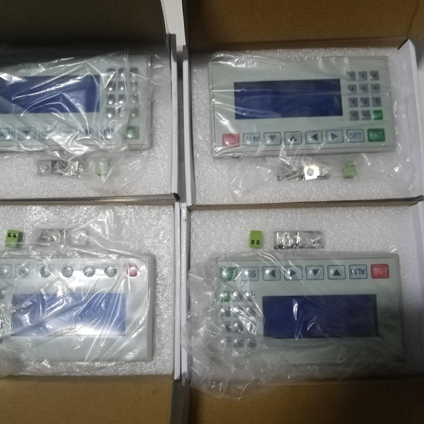 文本显示器 工程剩余 7 型号MD204LV4。