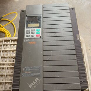 变频器FRN11G11S 3台出售 380V 4CX