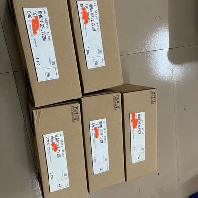 MHMF082L1V2M伺服电机 开封未安装使用