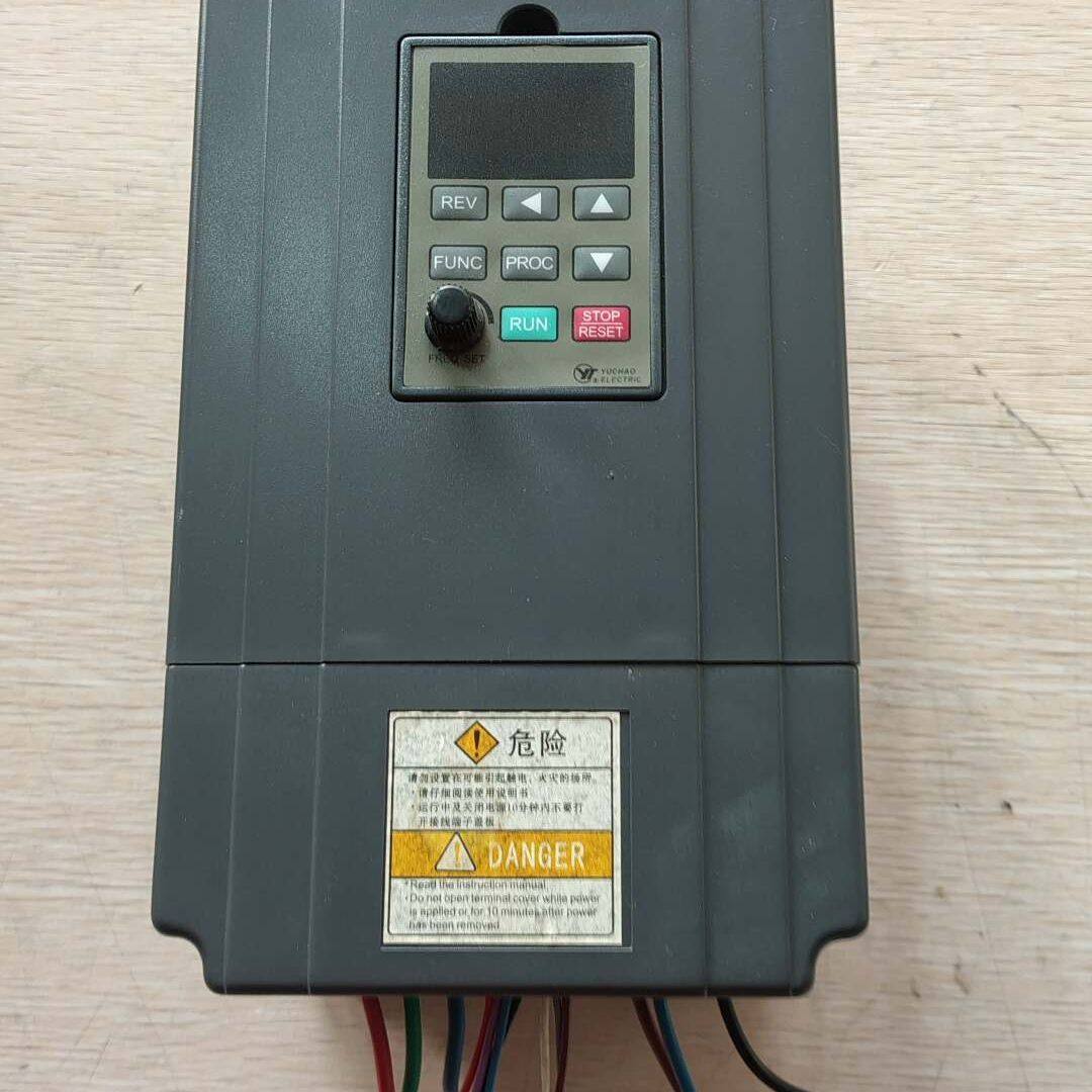 禹超变频器 YTB0037G4T3B3(B2B-W1)