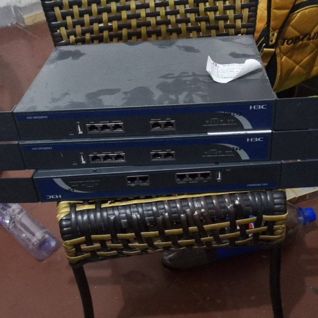 ER2200G2 千兆路由器 成色九新有