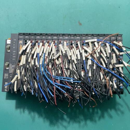魏德米勒UR20-FBC-PN-IRT-V2耦合器模块 拆机