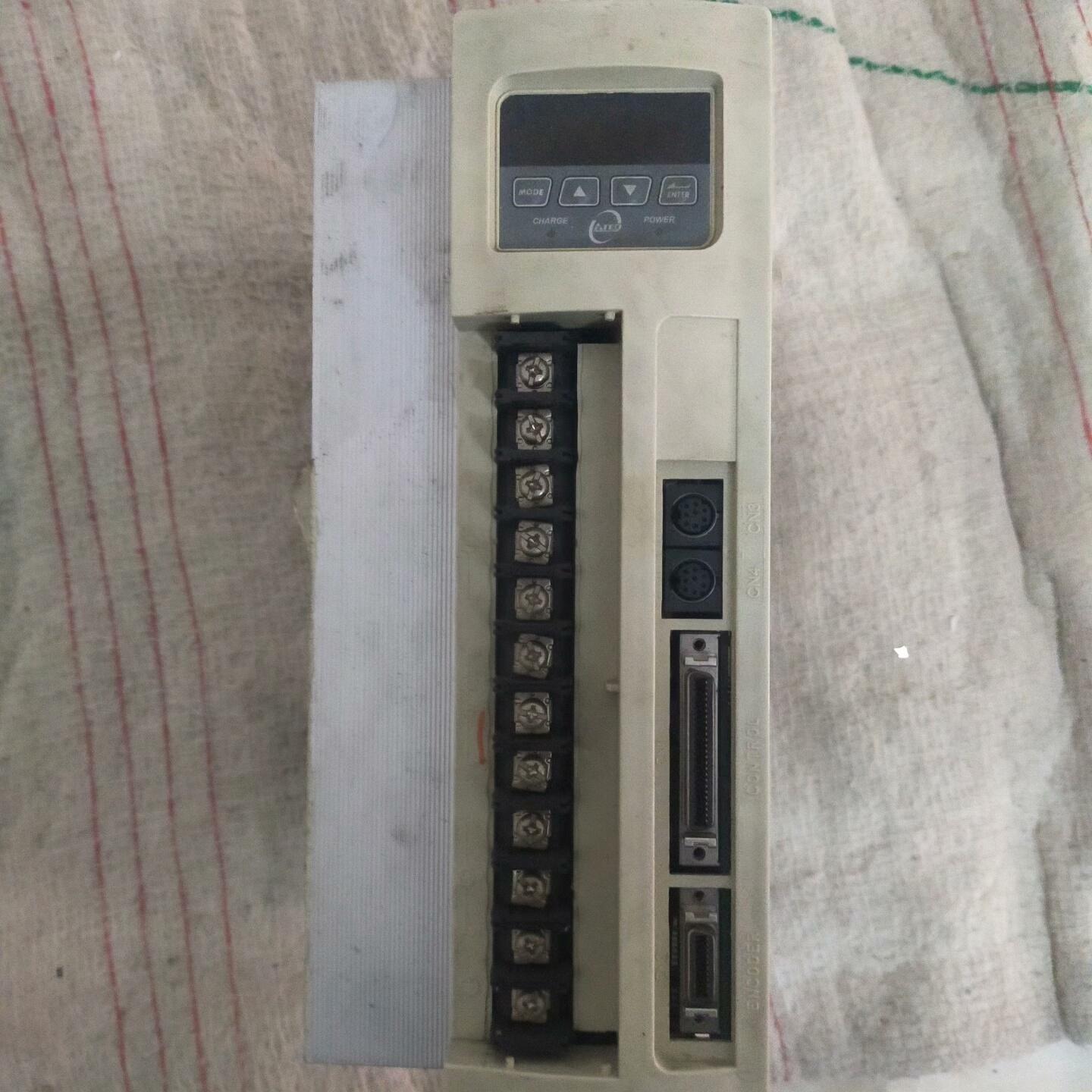 东元伺服驱动器  TSTA-50D 拆机件 功能包好 有意者