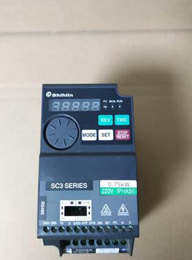 士林750W变频器 型号SC3-021-0.75K 220V