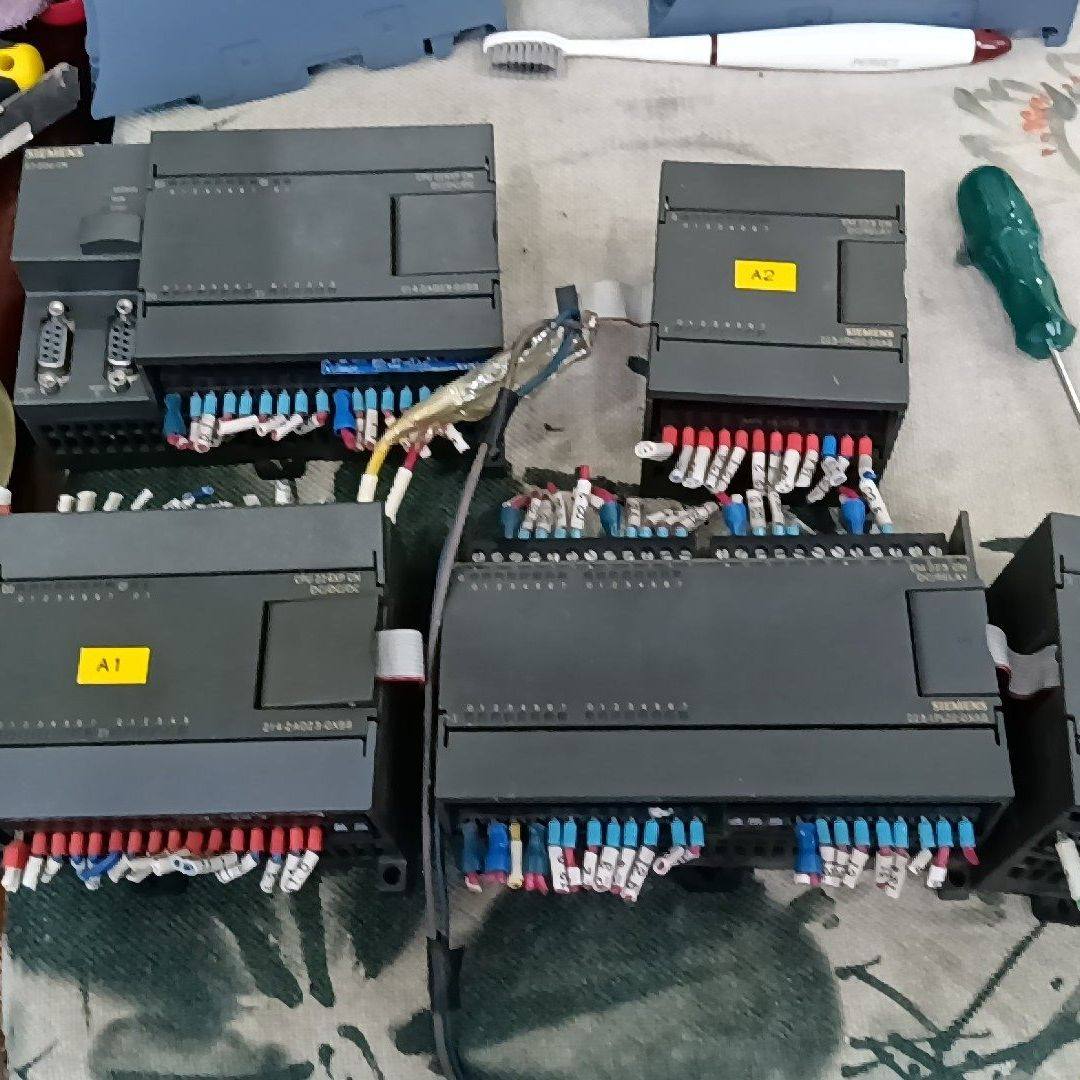 PLC模块两组 型号6ES7 214-2AD23-0X,机械设备,其他机械设备,淘宝优惠券,粉丝福利购,淘宝优惠卷