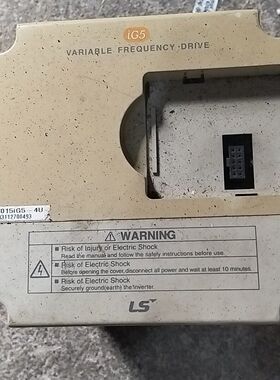 LG变频器 SV015iG5-4U 1.5kW 380-46