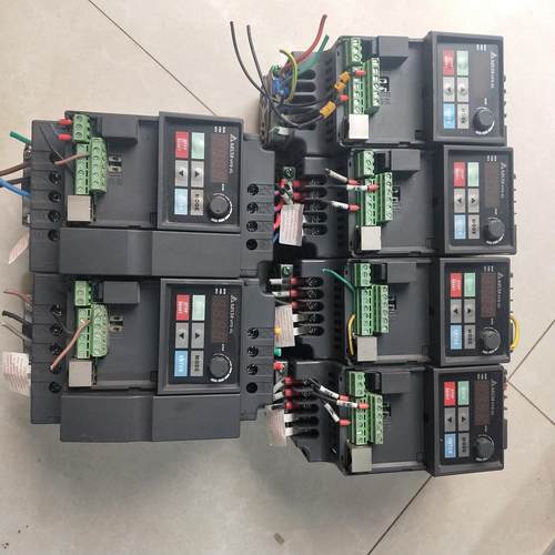 台达变频器VFD022E43A VFD015EL43A 实物