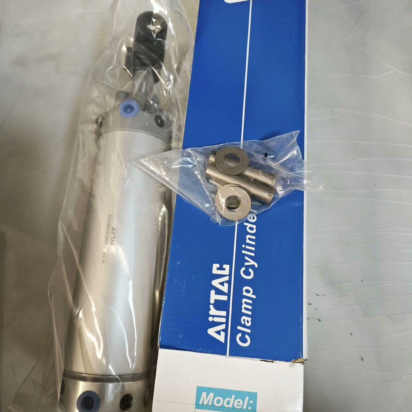 夹紧气缸MCKB63X150Y 18个 122