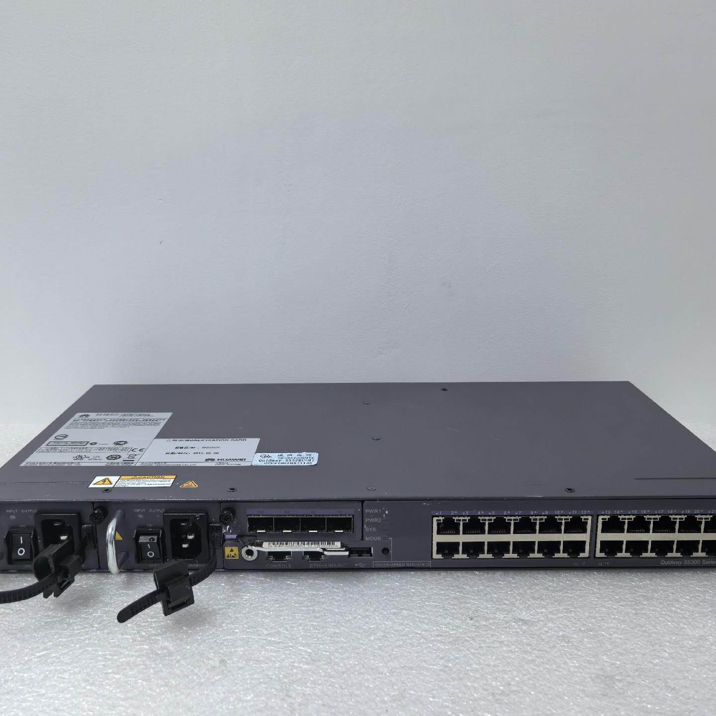 交换机S5328C-HI主机(24个10/100/1000B