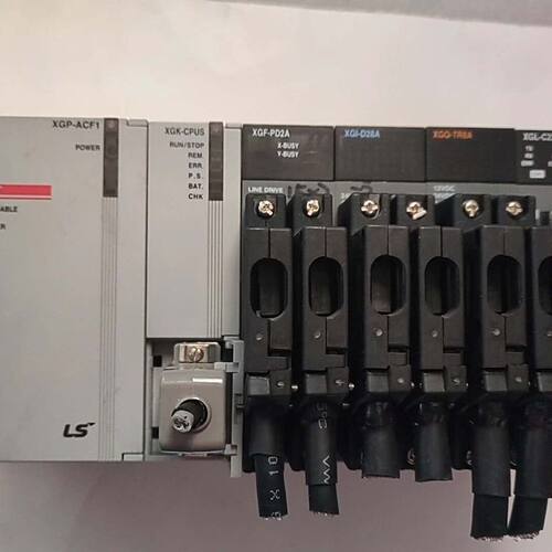 LS韩国PLC模块一套 型号XGP-ACF1、XGK-CPU