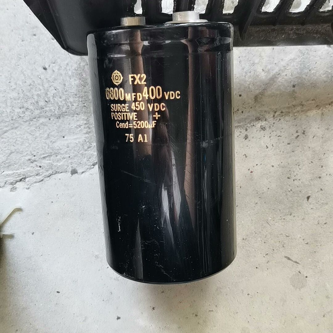 FX2日立6800MFD 400VDC 变频器直流滤波电解电