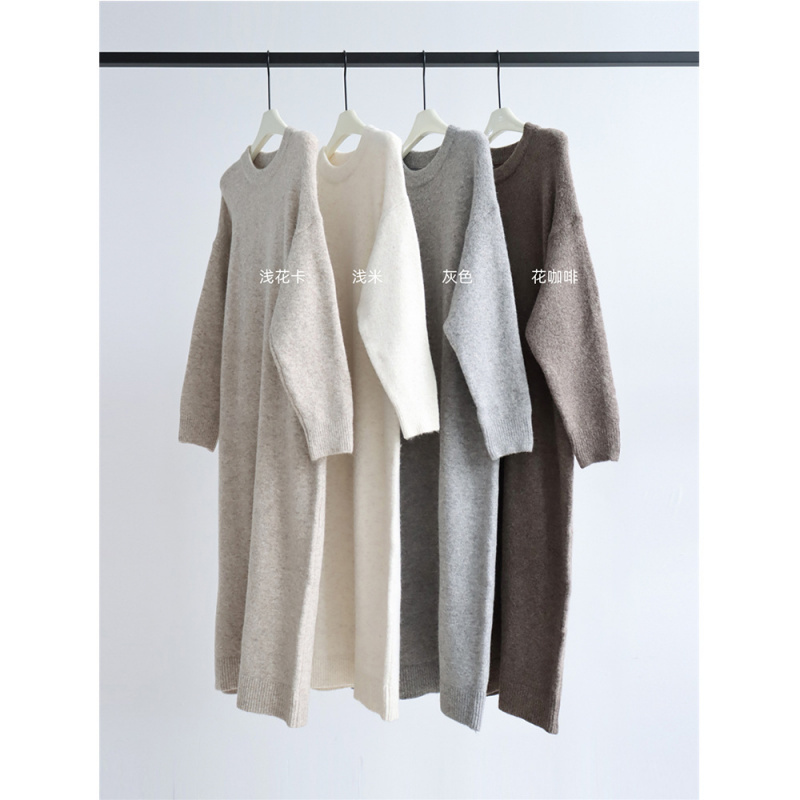 秋冬加厚保暖毛衣裙宽松休闲圆领针织连衣裙休闲百搭长裙落肩韩版