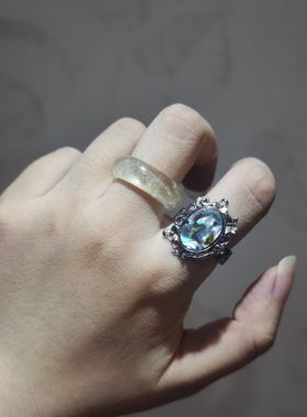 2025新品小众轻奢复古繁花托彩贝大颗粒开口调节戒指饰品礼物