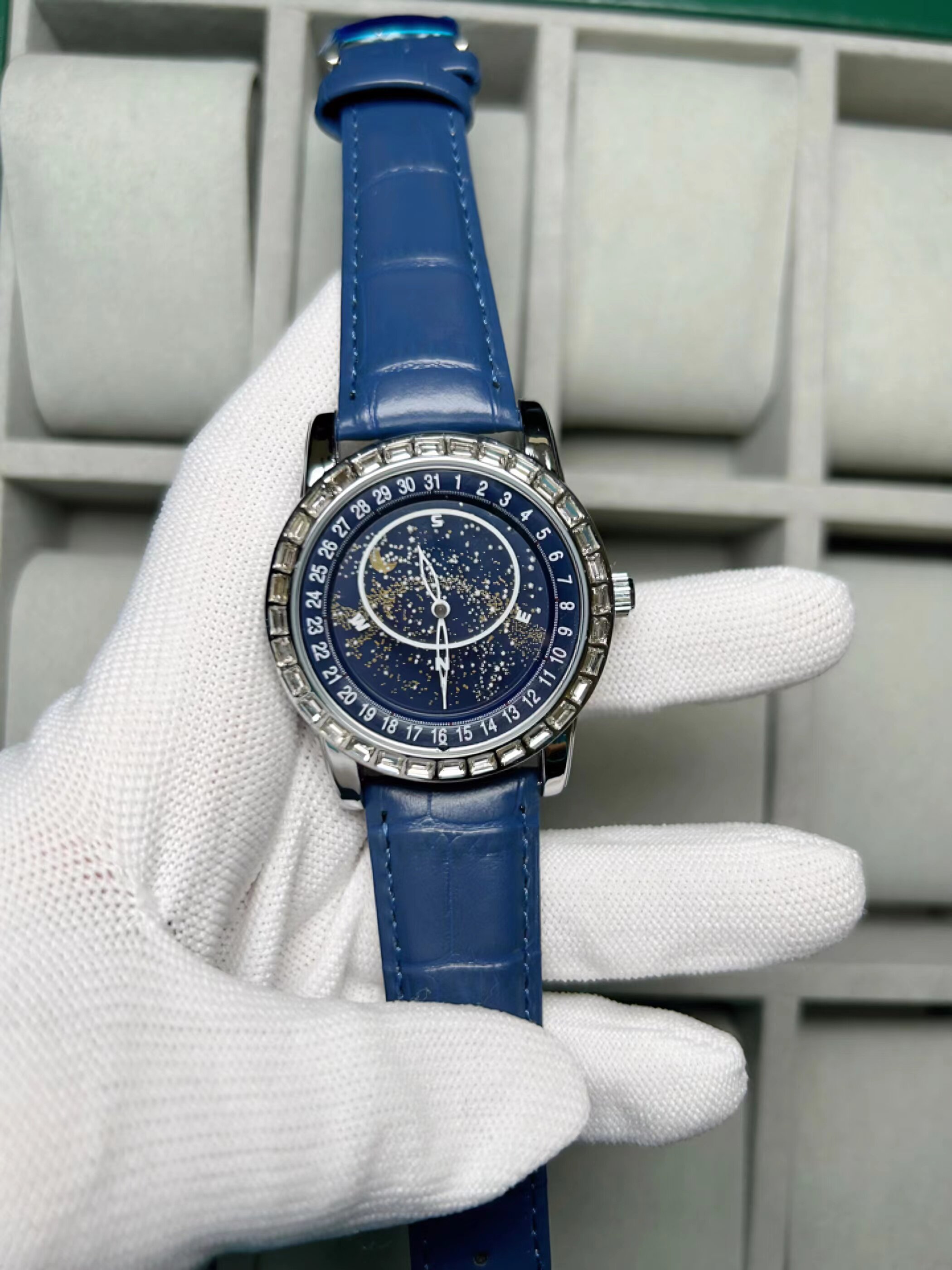金诗顿防水蓝色星球高档镶钻全自动机械表真皮男士手表
