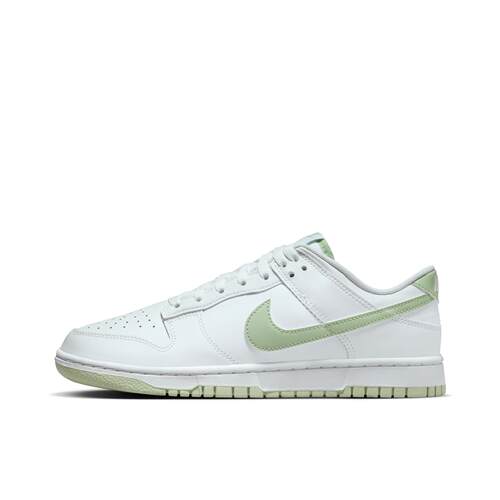 Nike耐克耐磨低帮耐磨板鞋