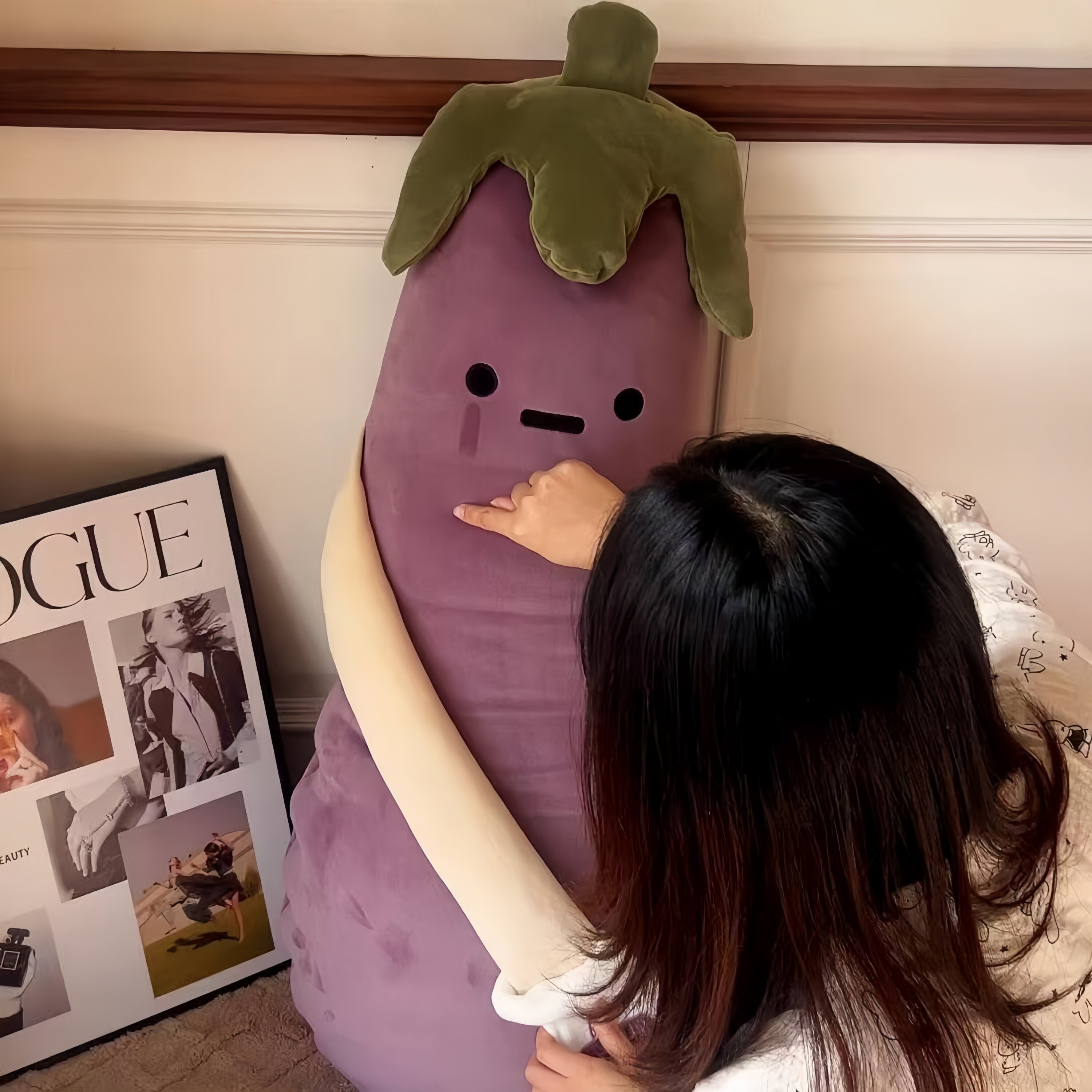 可爱茄子玩偶公仔毛绒玩具女孩哄睡觉抱枕床上夹腿长条超大号娃娃图片