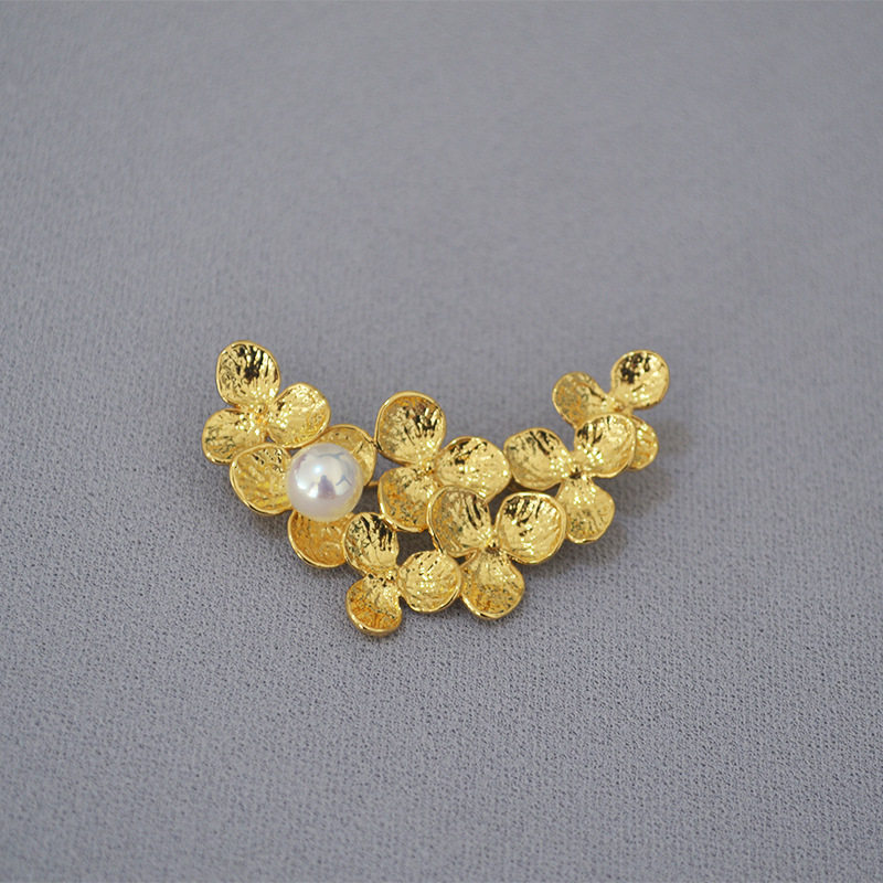 日韩小众黄铜镀金手工感金色树叶镶嵌珍珠时髦胸针胸花女