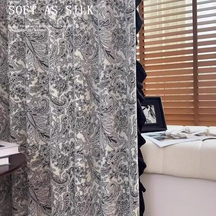 高级感黑白中古风雪尼尔提花窗帘
