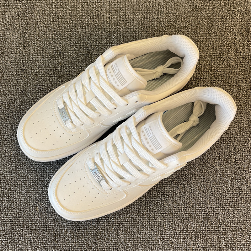 板鞋小白鞋女鞋2026新款春夏季爆款百搭休闲鞋男鞋空军一号运动鞋