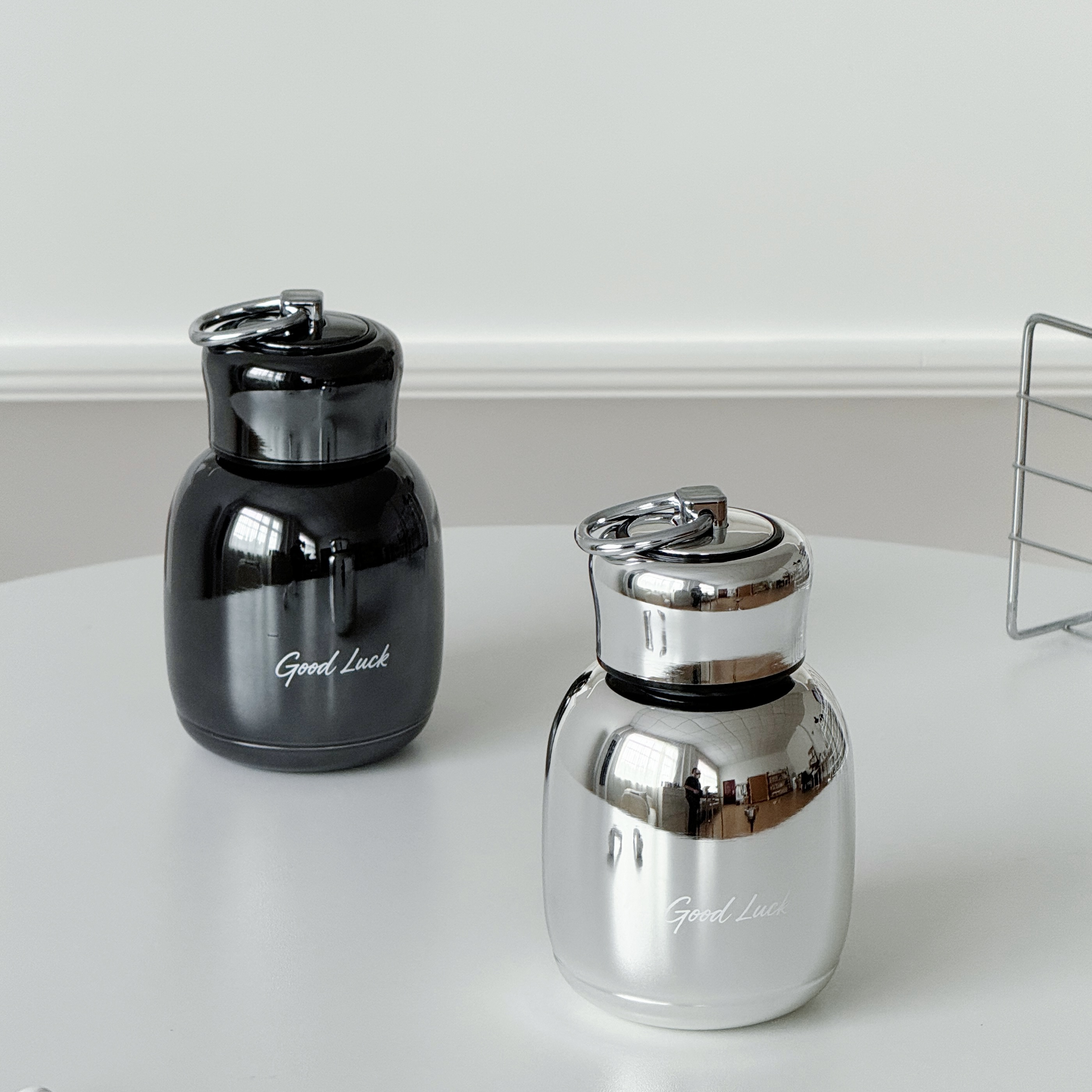 潮流ins迷你保温杯2025新款轻奢便携随手杯316不锈钢情侣大肚杯子