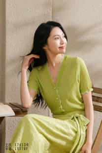 春夏 新款 女装 CANDACE 休闲百搭V领针织开衫 女 1741DR 1280 洪